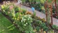 Blumenoase im Sommer