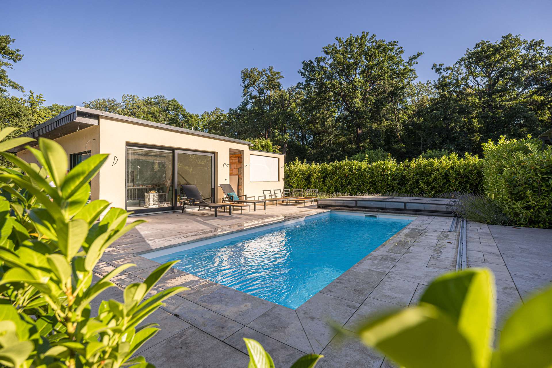 Poolhaus