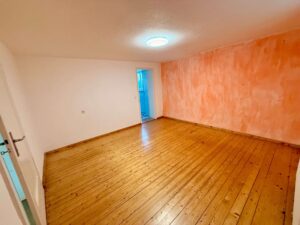 Zimmer 2 Souterrain