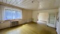 Wohnzimmer mit Esszimmer