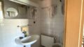 Badezimmer 2
