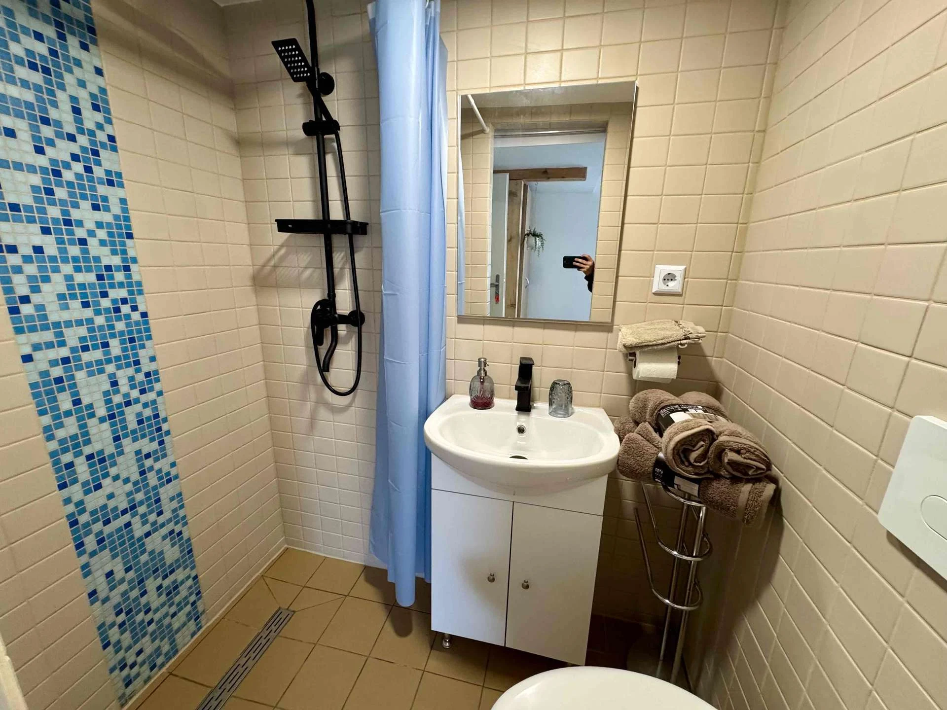 Bad Penionszimmer 1