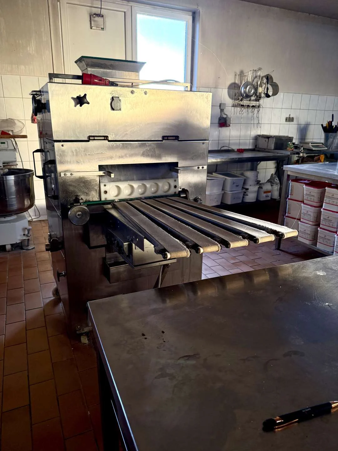 Brötchenbackmaschine