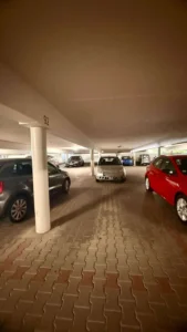 Tiefgaragenstellplatz