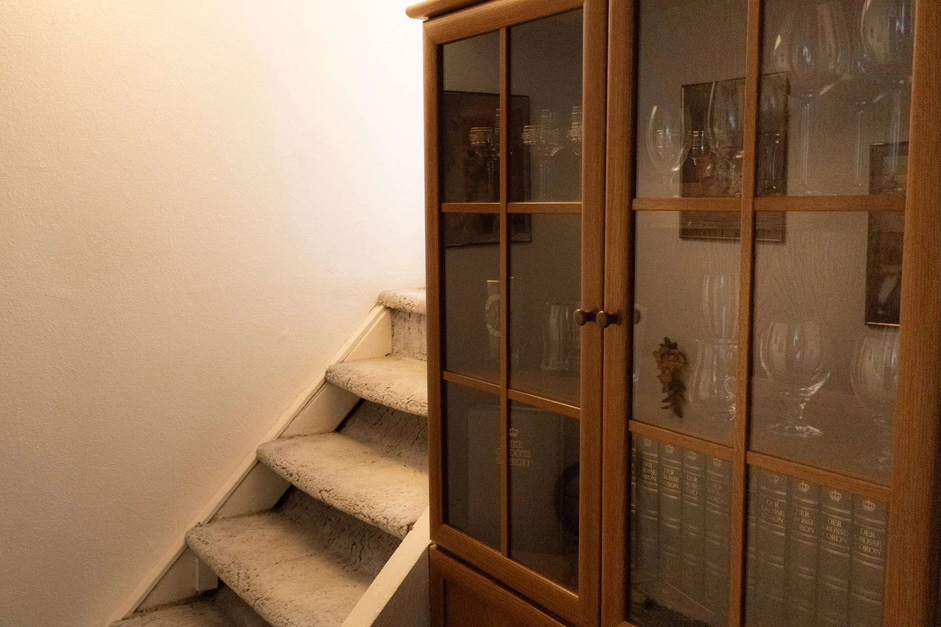Treppenaufgang zum 2. OG