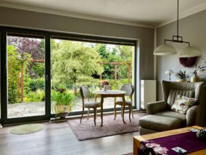 Wohnzimmer_Blick_Garten