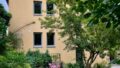 Garten_Hausfront_West